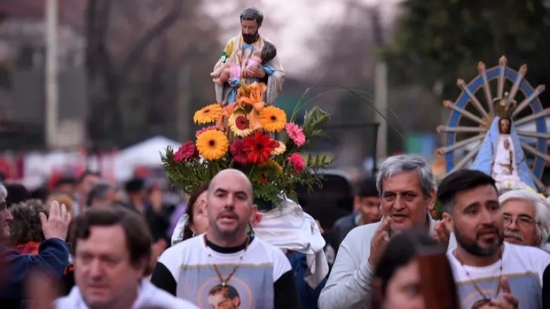 San Cayetano y el clamor por el trabajo digno: la Iglesia alza su voz en tiempos difíciles